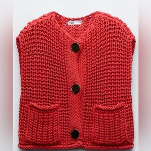 ZARA CHUNKY VEST❤️